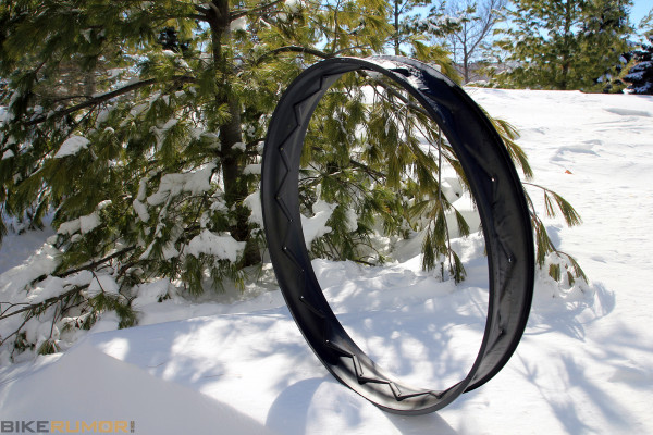 Exclusive: Kuroshiro Reinvents the Tubeless Wheel with their Incredible ensō685 Carbon Fat Bike Rim 0223_Exclusive: Kuroshiro Reinvents the Tubeless Wheel with their Incredible ensō685 Carbon Fat Bike Rim