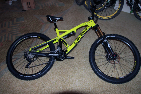 First Rides with Orbea's Rallon Enduro Machine, Plus Actual Weights for 2014 Rallon, Alma Orbea 2014 Rallon Alma Actual Weight 20140130_0784