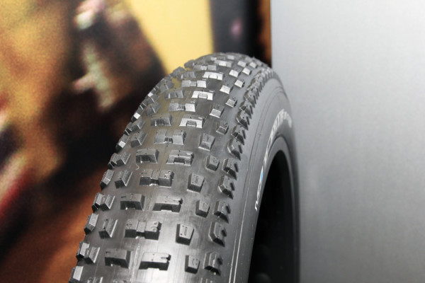 Taipei Cycle Show: Vee Tire Co. Fatbike Tires - Bigger, Studded, 29+ and 27.5"+? Taipei Cycle Show: Vee Tire Co. Fatbike Tires - Bigger, Studded, 29+ and 27.5"+?