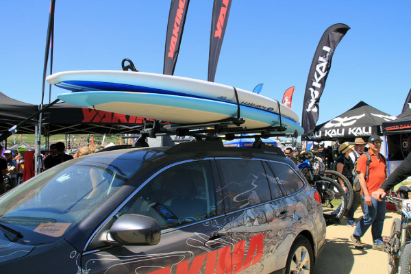 SOC14: Yakima Props up Your SUP, Encases Your Gear in Carbonite Yakima carbonite sky box sup hup (2)