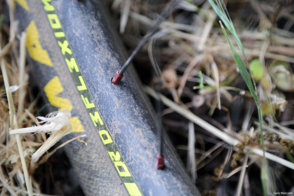 Deflexion Racing Carbon DH Rim (1)