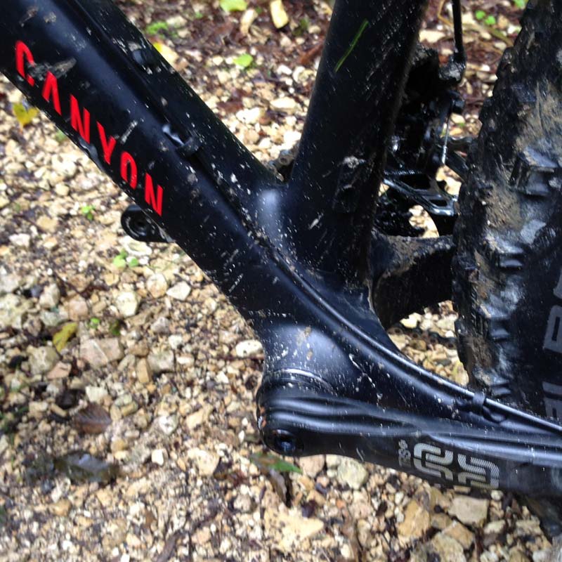 Canyon_Dude_Fat_bike_E13_crank_tire_clearance