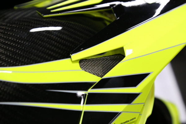6D Helmet Port