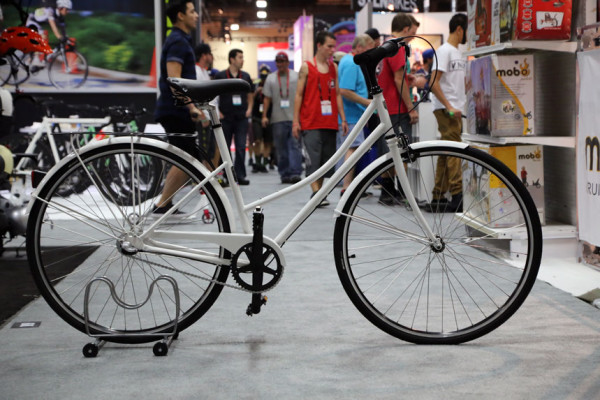 Detroit Bikes B-Type Step Through Bike (2)