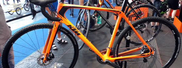 KTM_Canic_CXC_carbon_disc-brake_cyclocross_bike_non-driveside