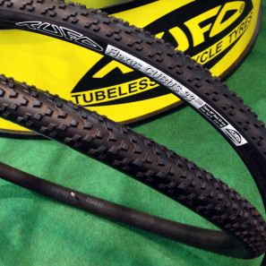 Tufo_updated_Flexus_Cubus_wet_conditions_tubular_cyclocross_tire