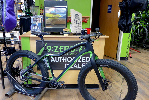 907 Carbon bike