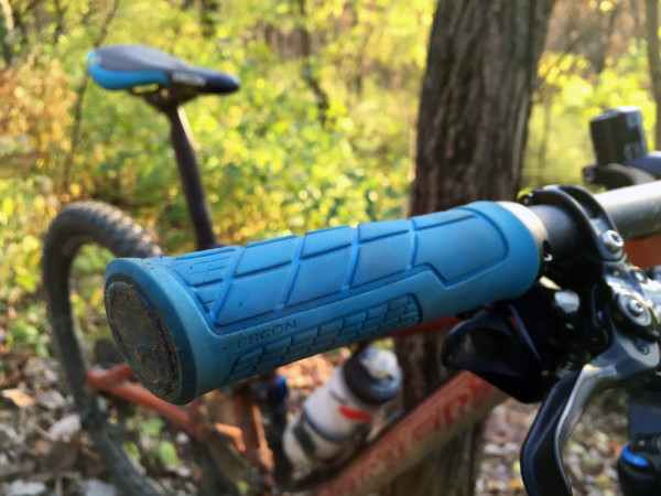 Ergon GE1 SME3 PRo carbon saddle review weight (1)