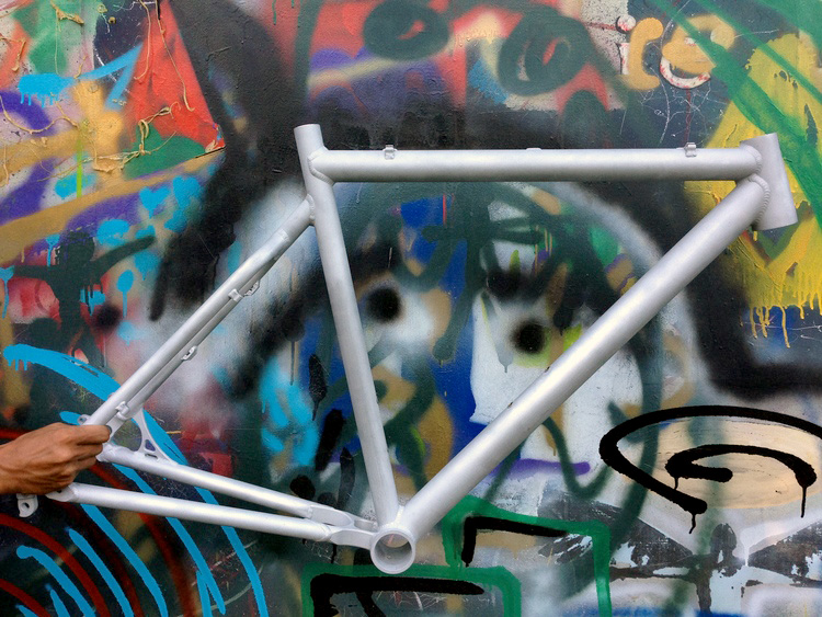 Squid-Rattle-Can