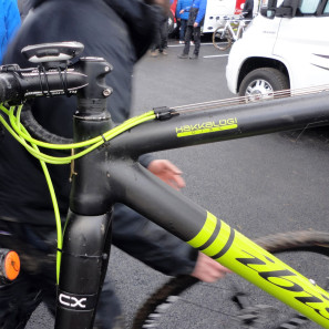CX-Worlds_Carolina-Gomez_Caro_Ibis_Hakkalugi_zip-tie_details