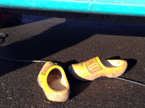 CX-Worlds_Dutch_mechanic_pit-boots_clogs