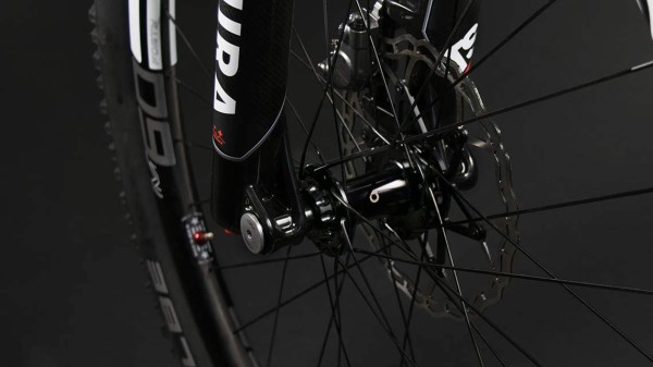 Fair Wheel Bikes Pivot Mach 6 XXTR lightweight enduro mountain bike custom build