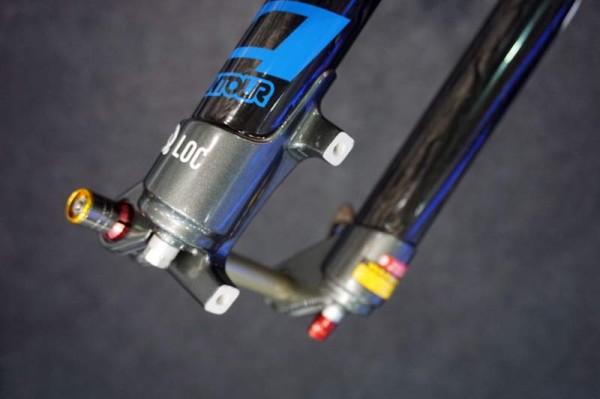 2016 SR Suntour Axon Werx plus full carbon fiber suspension fork