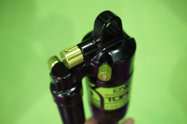 prototype DVO Topaz enduro shock