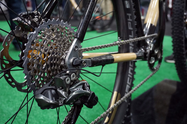 boo-cycles-bamboo-and-carbon-29er05
