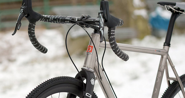 Velocipedo_Crossing-Over_titanium_cyclocross_frame_complete-detail
