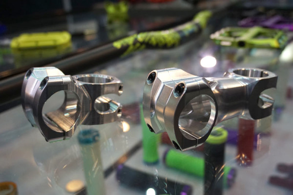 sixpack-components-new-stem01