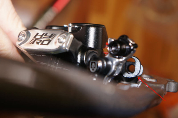 van-dessel-wtf-TRP-HyRD-hydraulic-disc-brake-calipers06