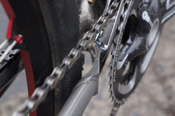 van-dessel-wtf-tire-clearance03