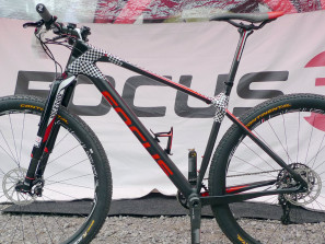 XC_mountain-bike_World-Cup_Nove-Mesto_Markus-Schulte-Luenzum_Focus-new-Raven-29r_nondriveside