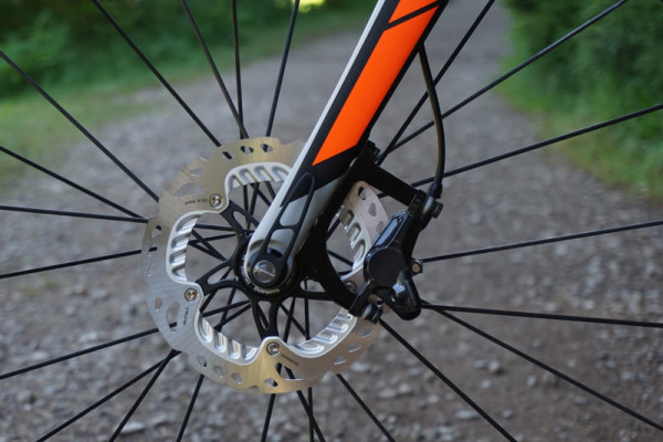 2016 Scott Addict Gravel road bike details and actual weights