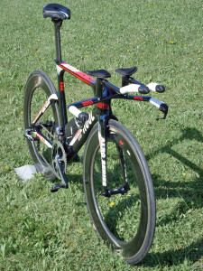 Rose-Bikes_Aero-Flyer_TT-bike_driveside-front_three-quarter-view