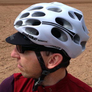 Isadore-Apparel_Signature-Cap_under_Catlike-Mixino-helmet