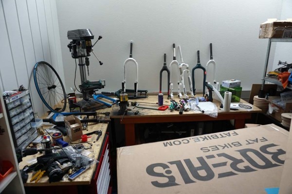 lauf-headquarters-tour-workshop-and-testing-rooms01