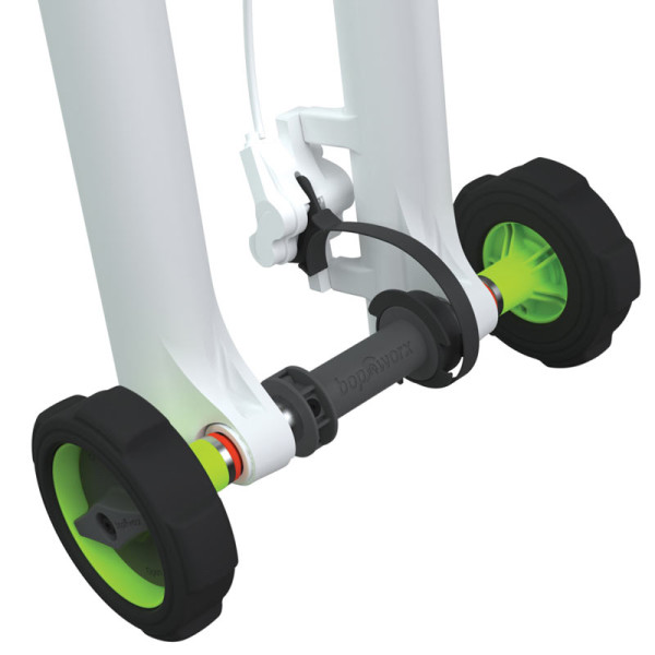 Bop-Worx-padded-bicycle-protection-fork-thru-axle-rollers03