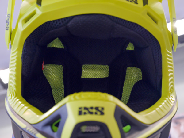 IXS_Xult_cross-over_enduro-DH_full-face-helmet_venting