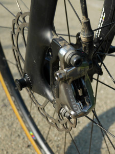 SRAM_Red-22-Hydro-Disc_WiFiLi_front-brake-detail