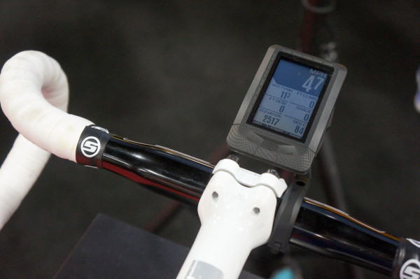 wahoo element gps cycling computer-12