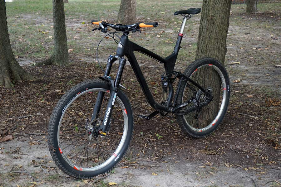 2016-SR-Suntour-Durolux-R2C2-enduro-suspension-fork-features01