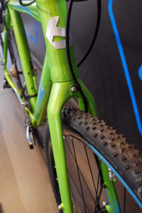 Bergamont_Prime-CX_aluminum-cyclocross-bike_aluminum-fork-routing