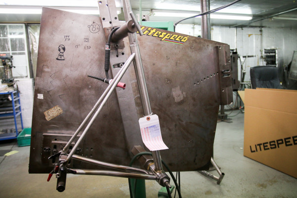 Litespeed titanium bicycle factory tour american bicycle group quintana roo_-105