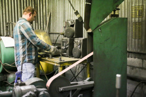 Litespeed titanium bicycle factory tour american bicycle group quintana roo_-83