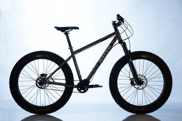 NAHBS-2016_REEB_Chris-Sulfrian_fat_TiDonkBlutoHed_02