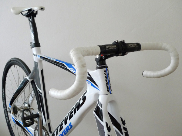Stevens-Arena_aero-carbon-track-bike
