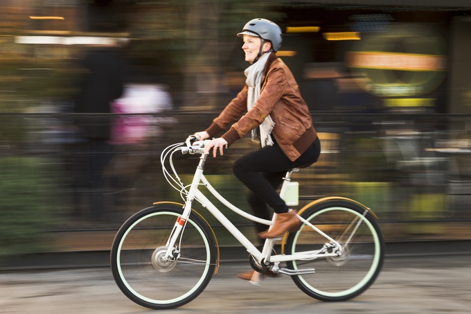 Step into Faraday’s stylish new Cortland e-bike with some smart features