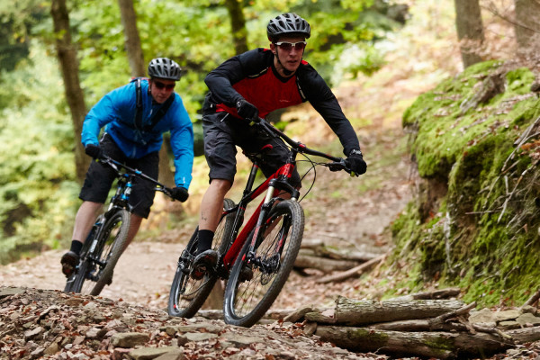Boardman-Bikes_alloy-aluminum-mountain-bikes_riding