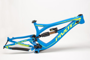 Pivot Phoenix carbon dh bike new 2016-21