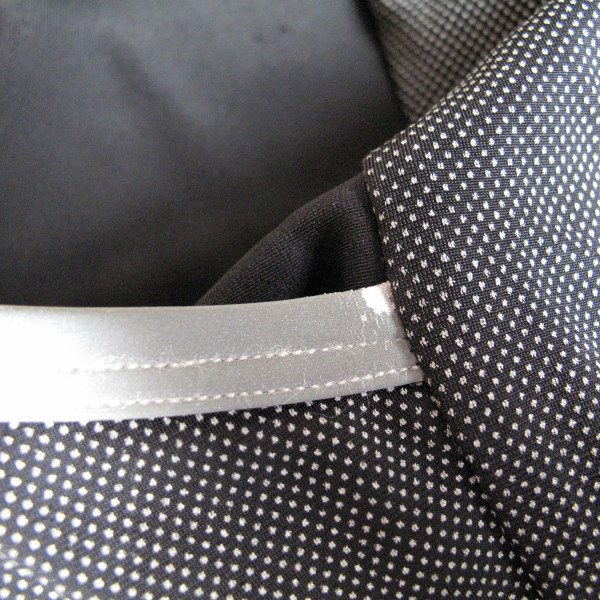 Proviz_Pixelite_high-visibility_race-cut_reflective-softshell_winter-road-jacket_reflective-tape