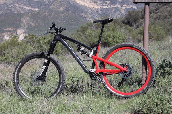 Diamondback Release 3, on trail