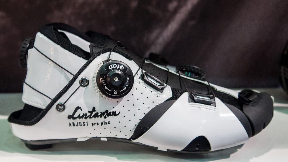 TPE16: Lintaman shows off the world’s most adjustable shoes?