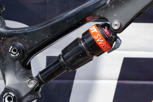 2017 DT Swiss R414 high volume rear mountain bike shock