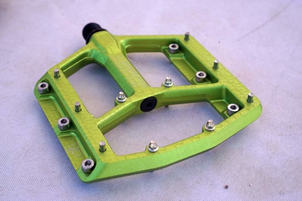 VP-Harrier-AFC-flat-pedals-201606