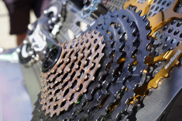 hope-tech-wide-range-mtb-cassette-10-tooth-cog01