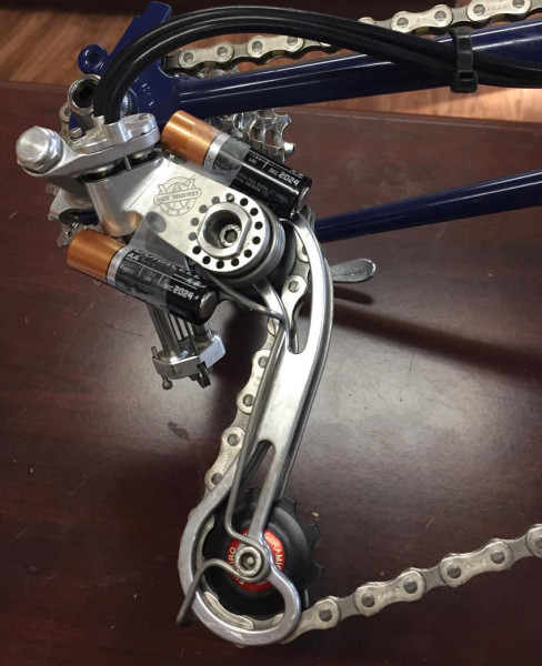 white-industries_electric_derailleur