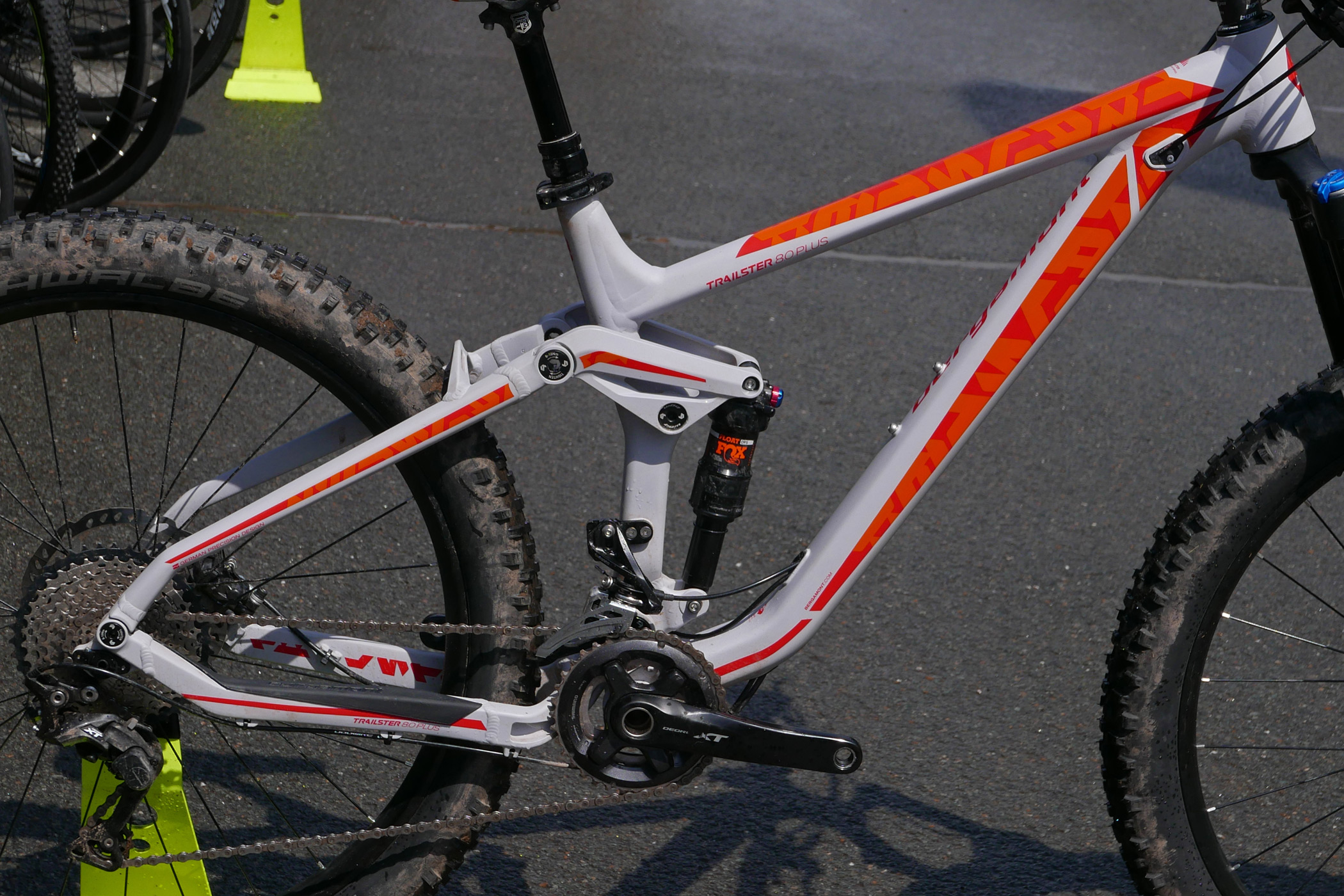 Bergamont all-mountain Trailster adds carbon & Plus, also a new DH Straitline & unique all-road solution – Updated