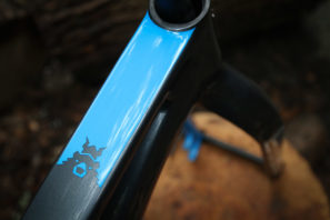 Otso Voytek fat bike plus hard tail carbon narrow q factor wolf tooth components wtc-33